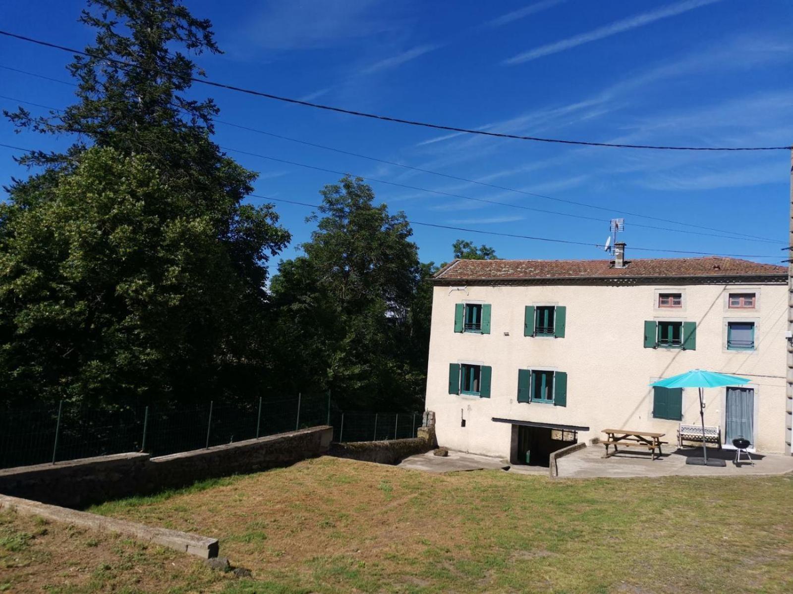 Le Moulin Mallat Mazeyrat D Allier 43300 المظهر الخارجي الصورة